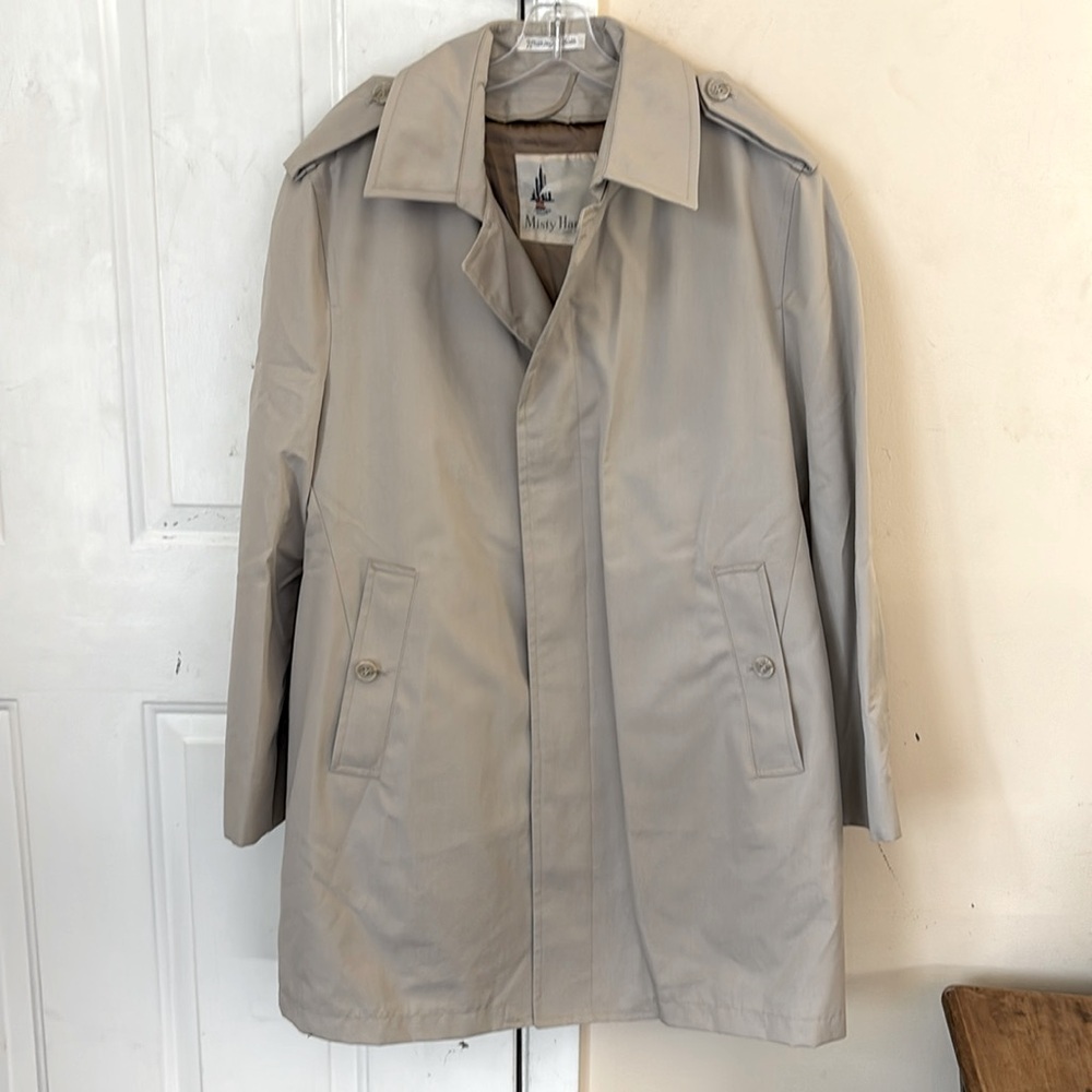 Vintage Misty‎ Harbor Mens Button Front Beige Trench Coat Size 40 US L